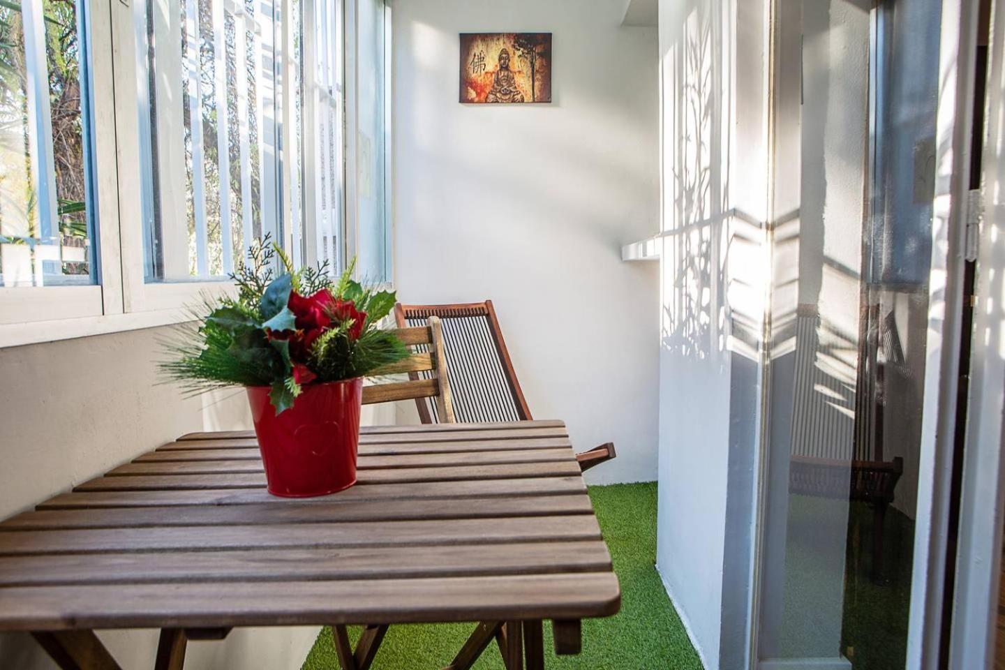 Lovely 3 Bedroom Next To Fuencarral Appartement Madrid