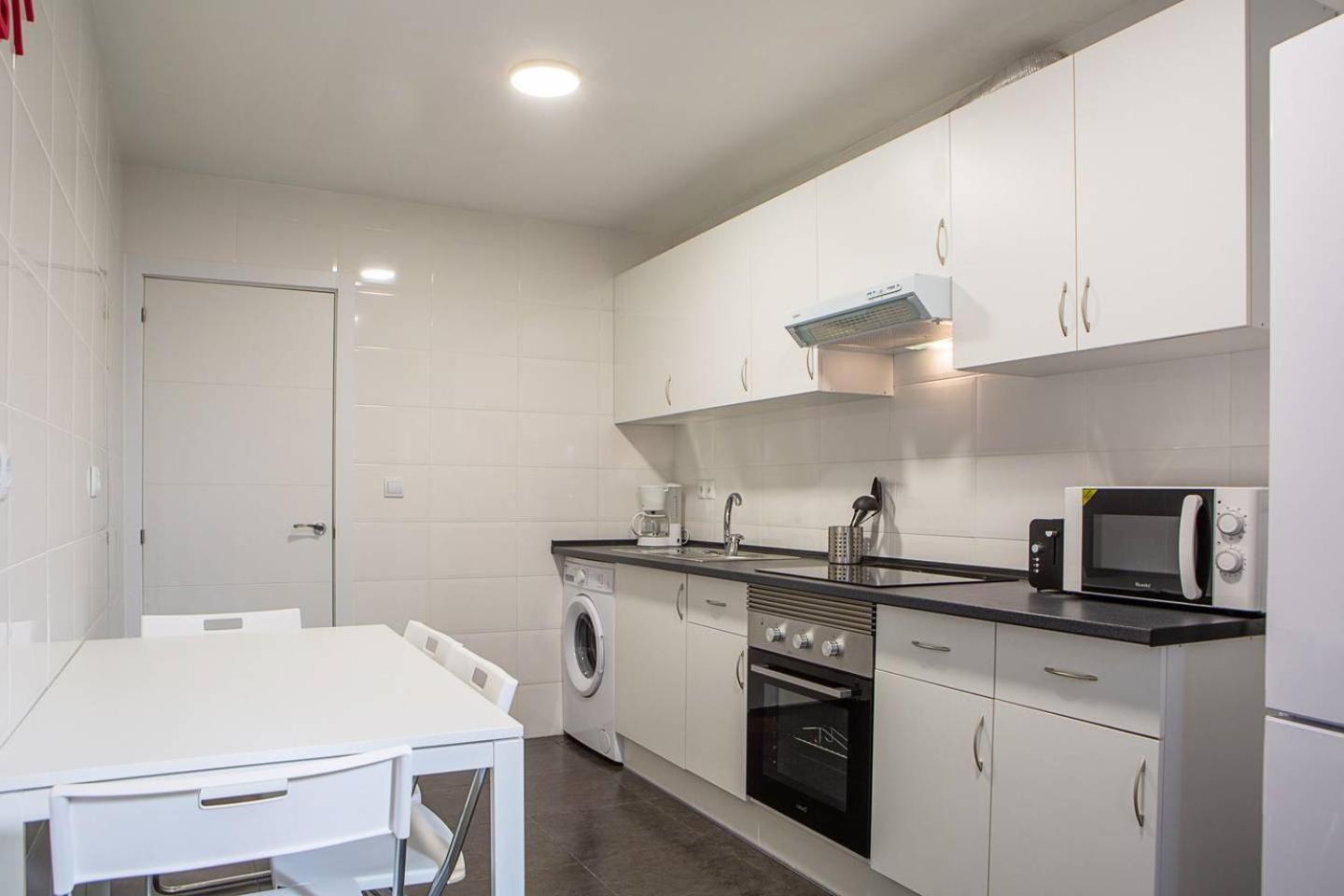 Appartement Lovely 3 Bedroom Next To Fuencarral *